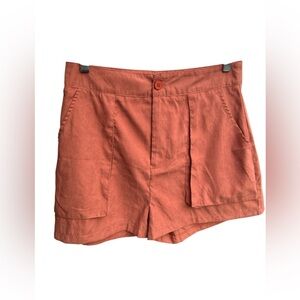 Miss guided high waisted shorts